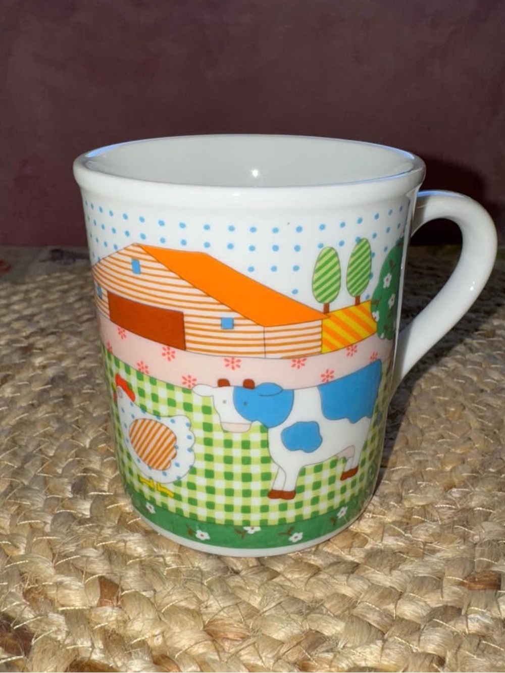 Farmhouse Pattern Ceramic Coffee Mug in White and Blue
